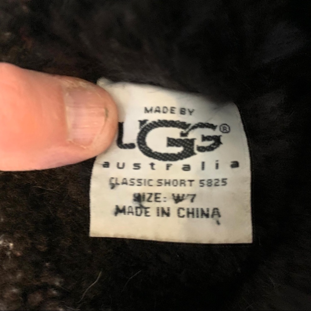 Ugg classic short boots - Picture 5 of 6